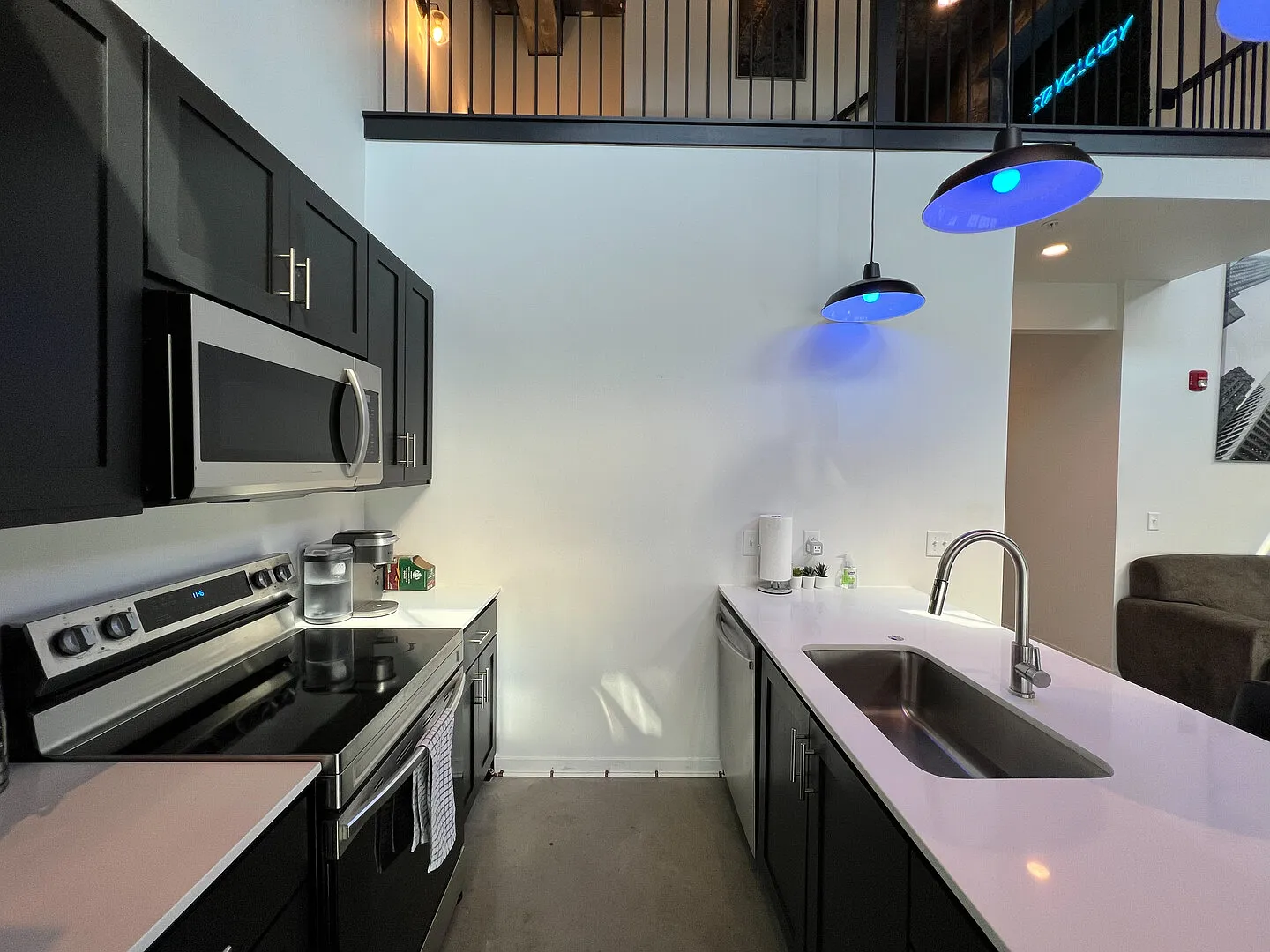 Luxury Loft in Downtown Kansas City — Photo 3