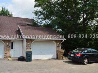 6121 Dell Dr, Madison, WI 53718