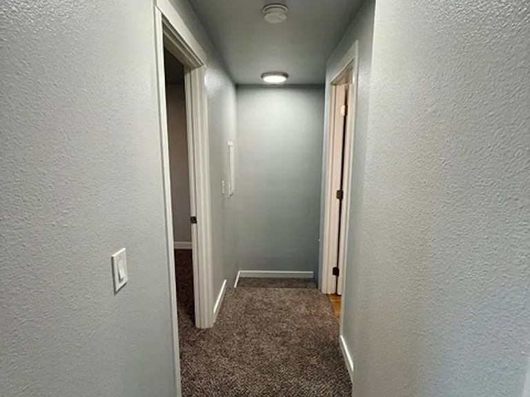 694 SE Centennial St — Photo 15