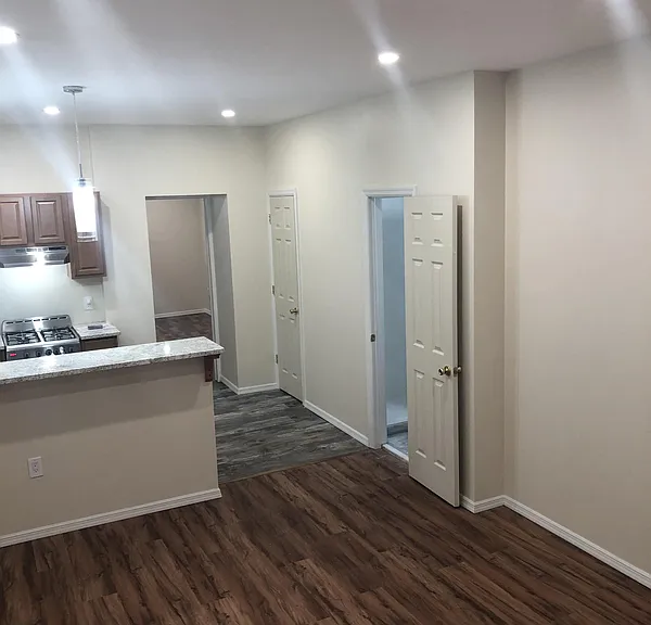 113 N 5th Ave #1 — Photo 11