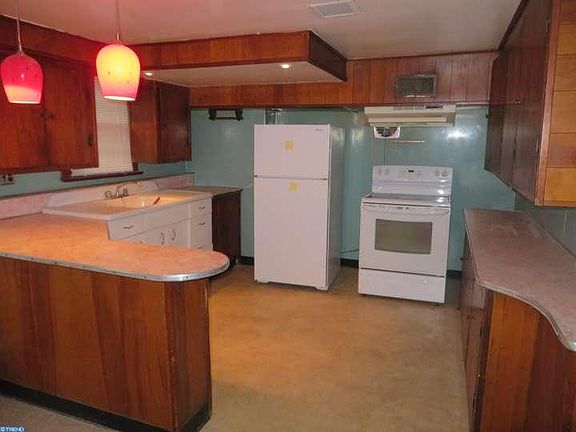 4th image of 209 Wyoming Ave