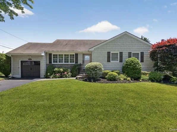 1468 Tyler Avenue, East Meadow, NY 11554