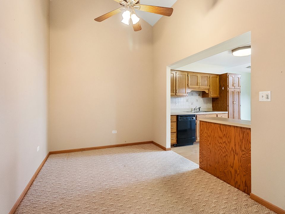 18533 Pine Lake Dr Tinley Park, IL Zillow Apartments for Rent in