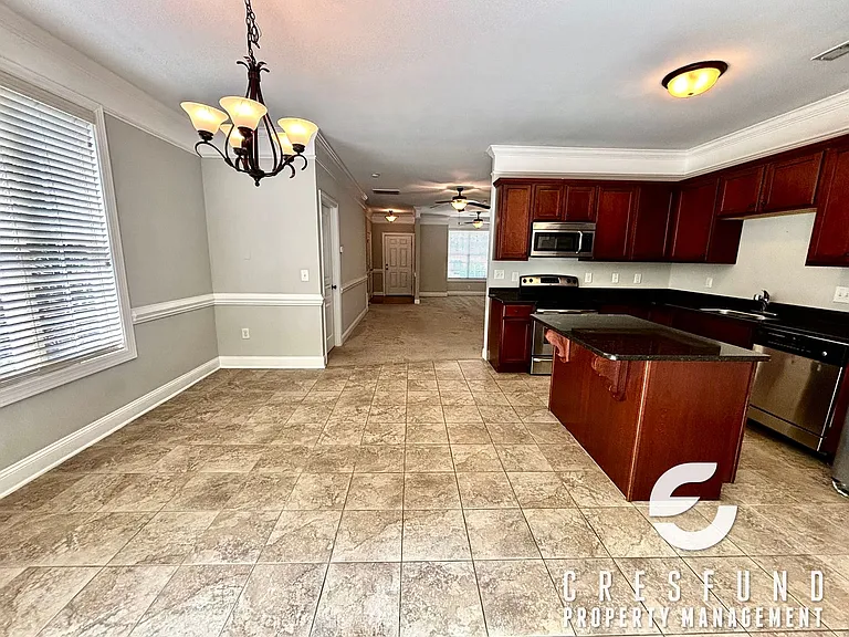 431 Georgetown Cir — Photo 12