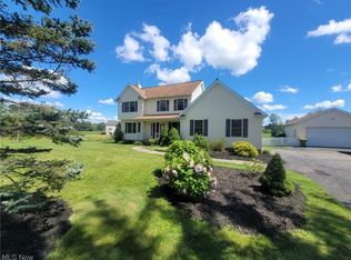 14085 Rock Creek Rd, Chardon, OH 44024
