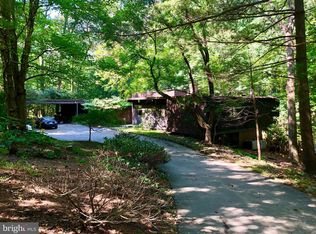 10 Cliffdweller Ct, Owings Mills, MD 21117