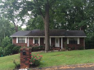 11305 Windy Way Dr, Knoxville, TN 37932