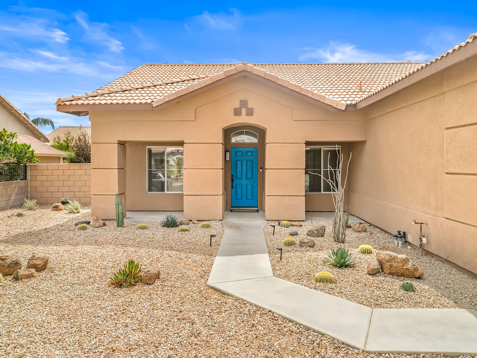 3 bed, 1559 sqft, $3,700 — Photo 4