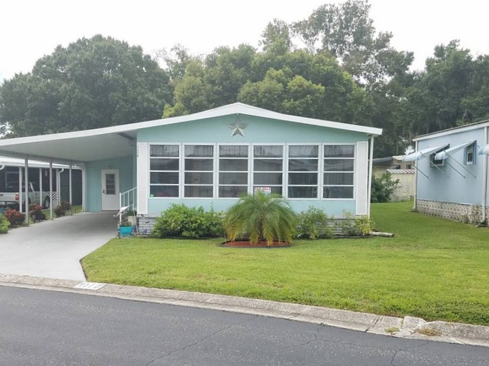 1st image of 1110 Fountainview Lake Dr
