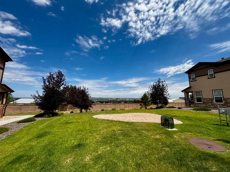 5337 Prominence Point — Photo 25