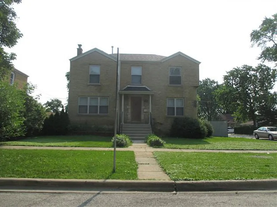 3101 Ernst St photo 1