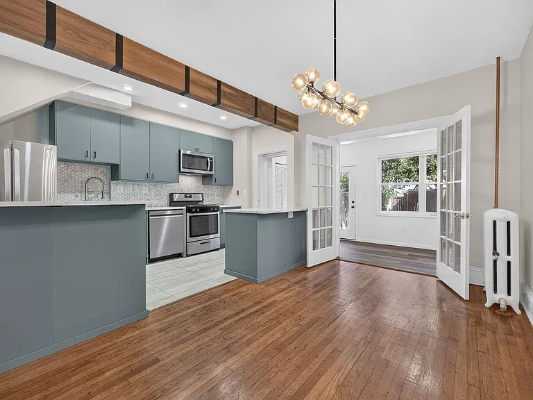 745 Irving St NW — Photo 4