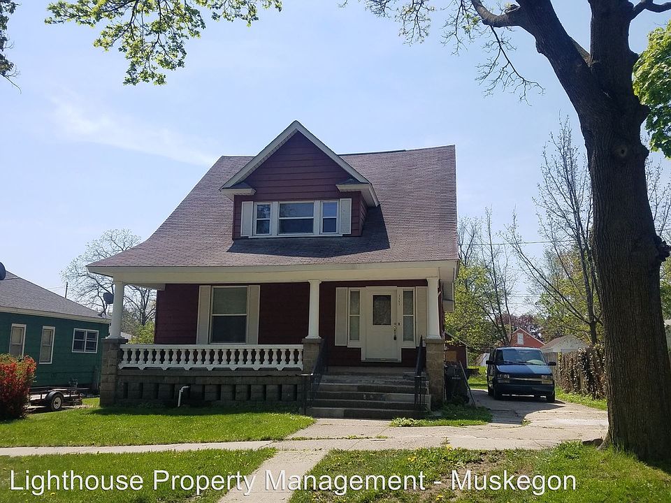 1st image of 1171 Washington Ave