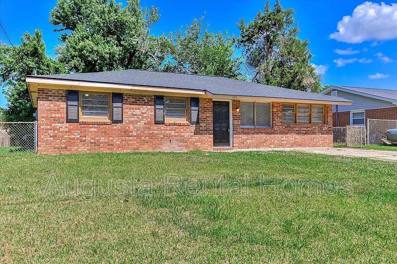 Building Photo - 329 E View Dr