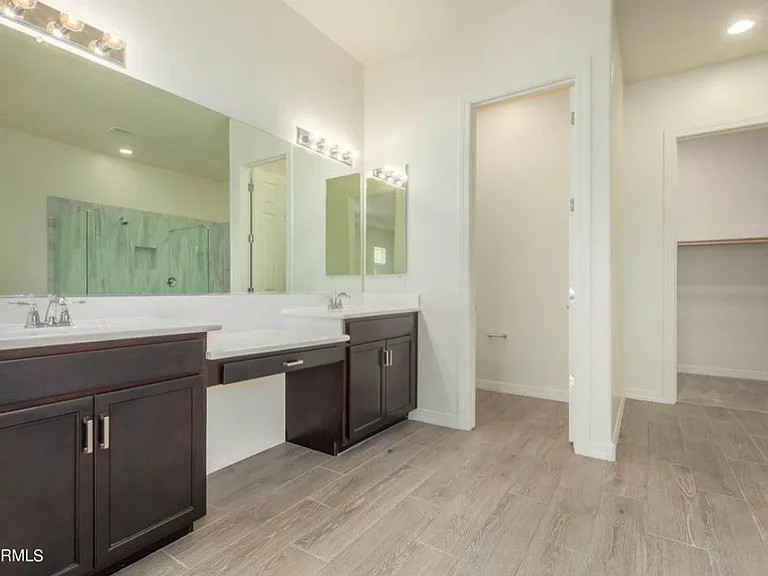 880 W Flamingo Dr — Photo 13