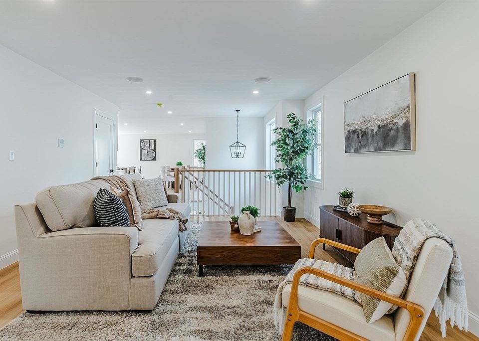 1st image of 78 Englewood Ave #1
