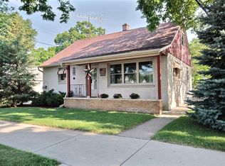 1319 Moore St, La Crosse, WI 54603