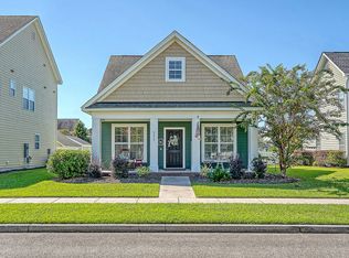 111 Foxglove Ave, Summerville, SC 29483