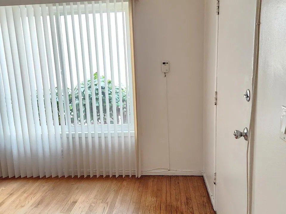 ENTRANCE OF THE UNIT