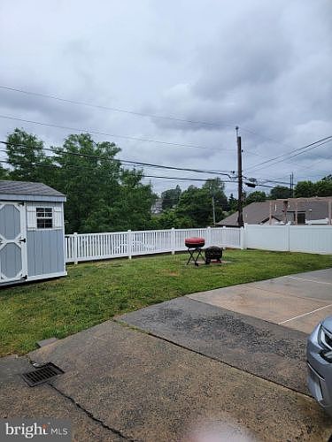 2nd image of 23 Collier Cir
