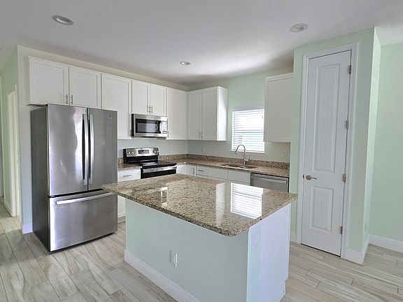 3rd image of 619 E Virginia Ave #1-112