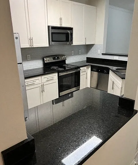 Wesley St. James Apartments at Sandy Springs — Photo 178