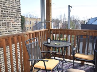 2107 W Lawrence Ave #3, Chicago, IL 60625