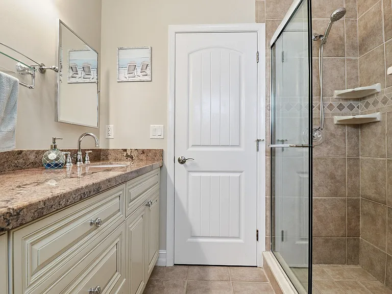 16 Leeward Cir — Photo 30
