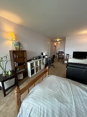 Sold by LORBER HOFFMAN RE GROUP | media 23