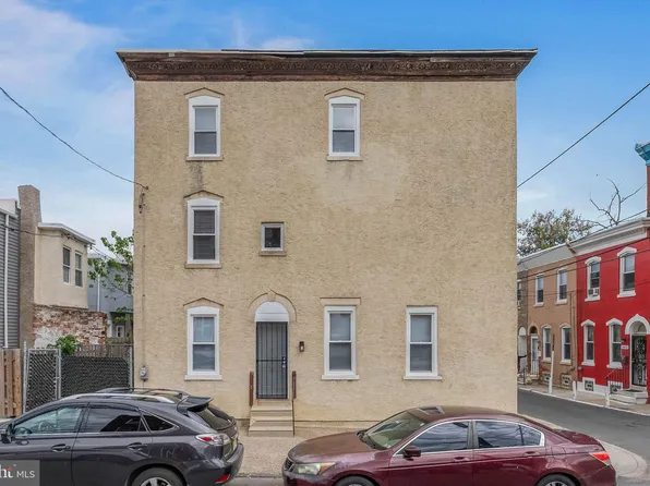 2455 Harlan St, Philadelphia, PA 19121