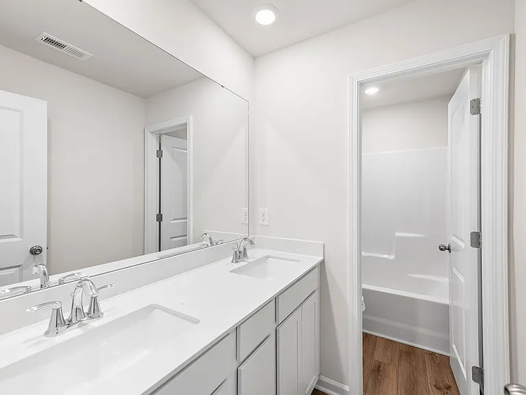 115 Broadtree Cir — Photo 23