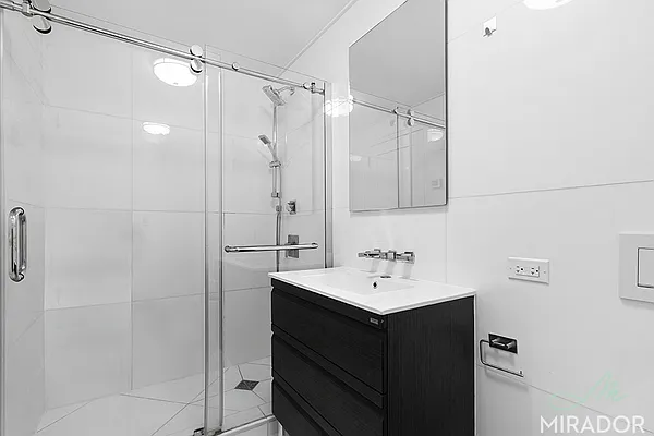 Rented by Mirador Real Estate | media 10