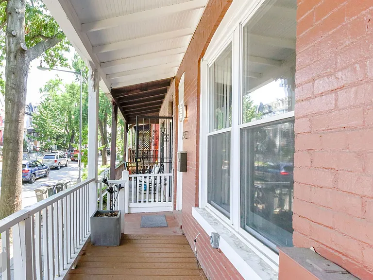 742 Harvard St NW — Photo 63