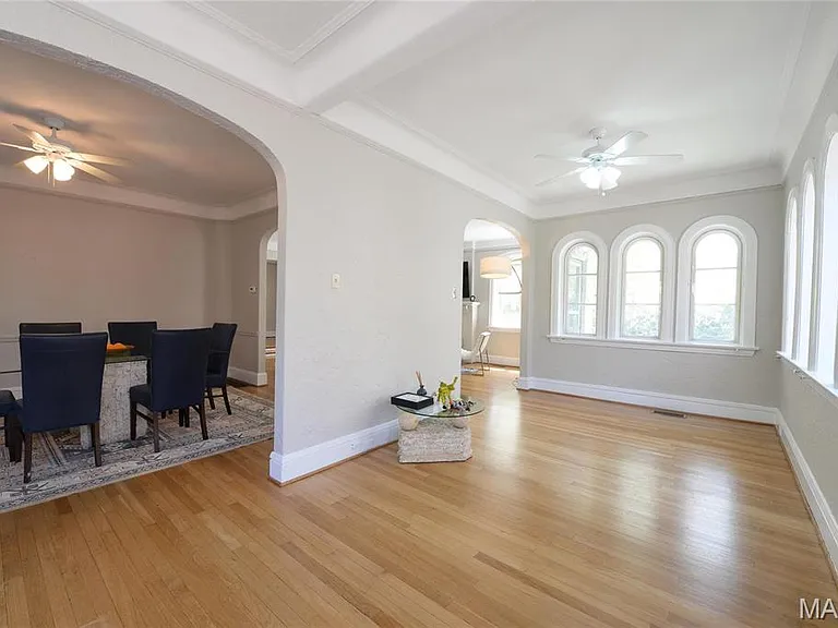 8045 Watkins Dr — Photo 18