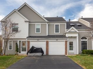 122 N Oltendorf Rd, Streamwood, IL 60107