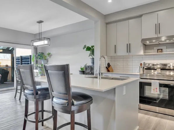 157 Larch Cres, Leduc, AB T9E 1N3
