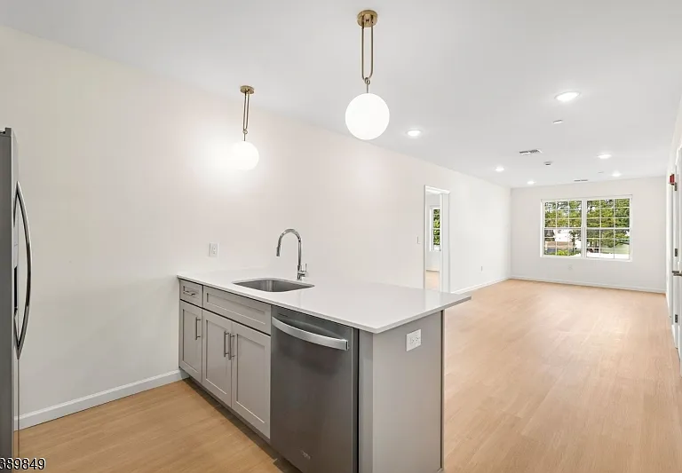 70 Ridgedale Ave #207 — Photo 5
