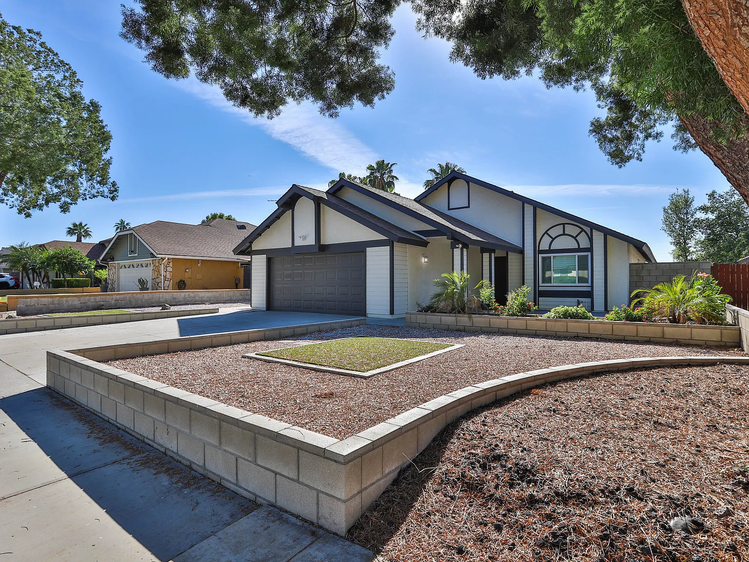 3 bed, 1439 sqft, $3,500 — Photo 3