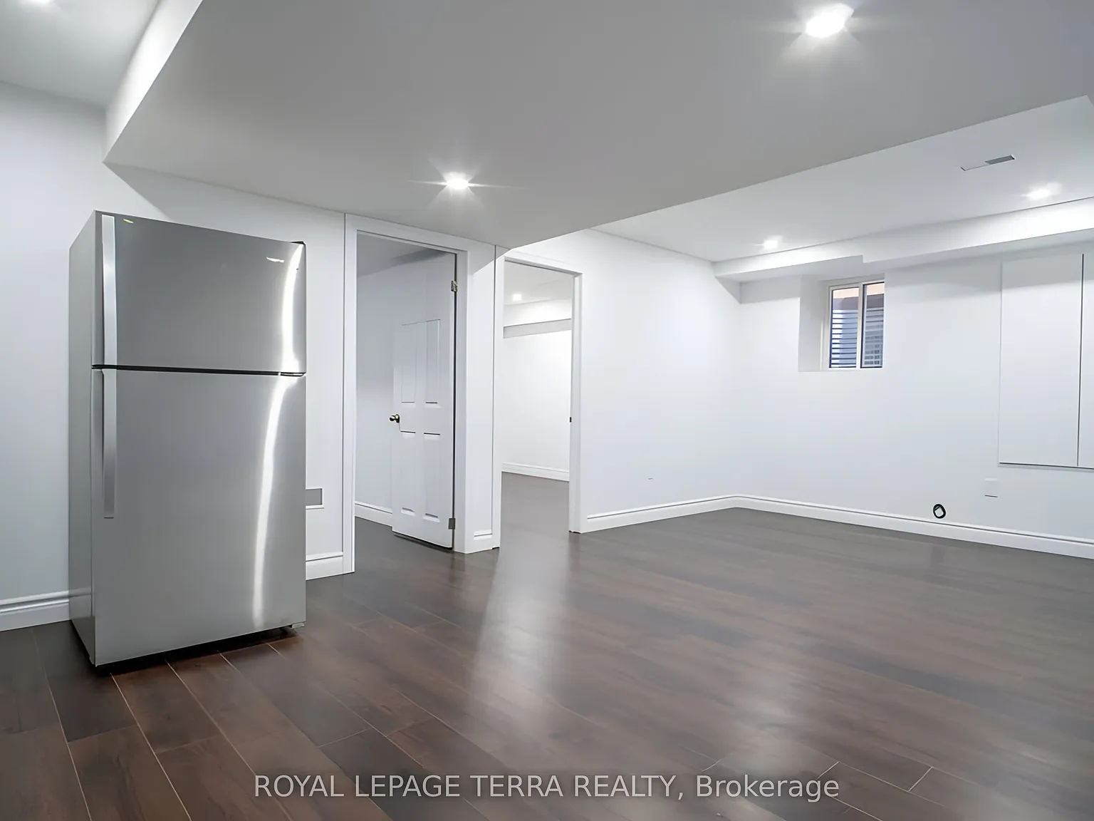 2 bed, $1,800 — Photo 3
