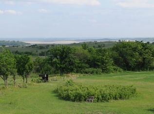 9763 Wildflower Rd, Olsburg, KS 66520