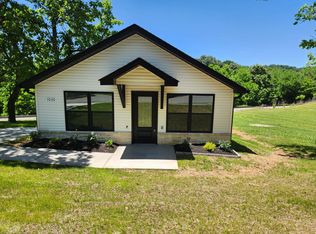 1030 Old Witt Rd, Morristown, TN 37813