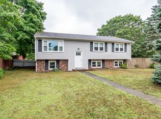 288 Onset Ave, Wareham, MA 02571