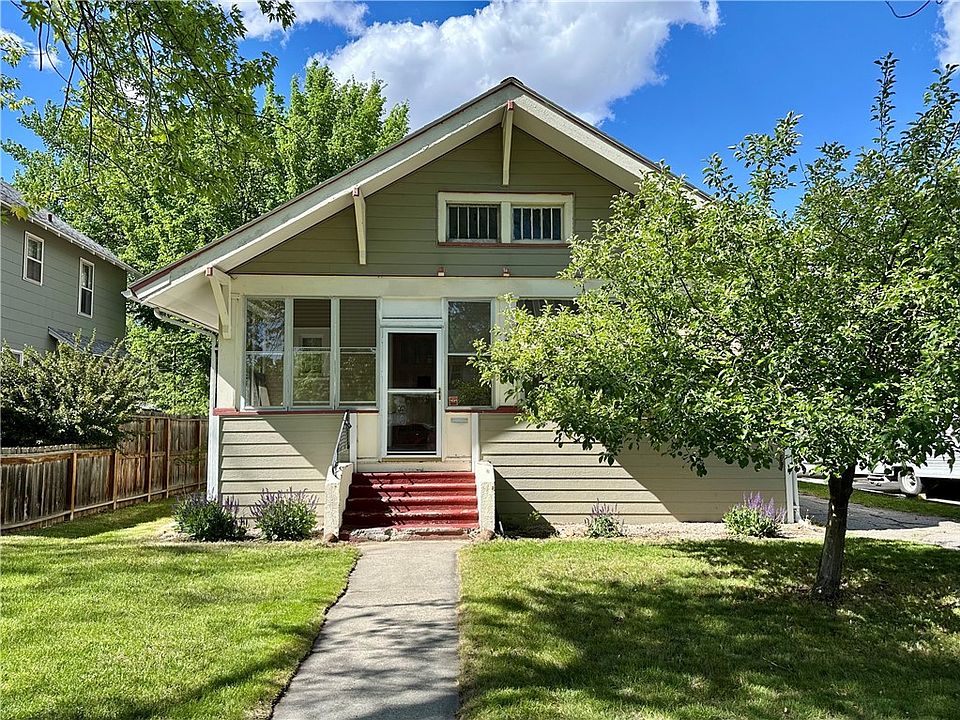 1st image of 211 Lewis Ave