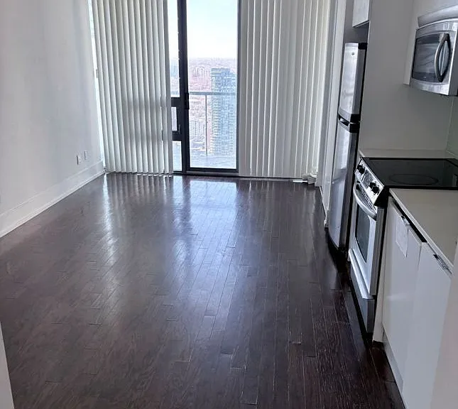 33 Charles St E #4406 — Photo 6