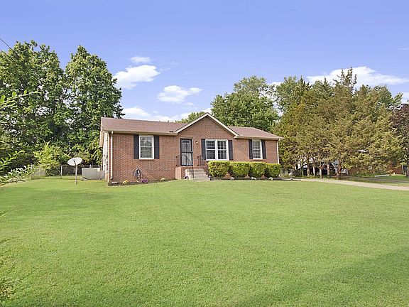 2nd image of 515 Mallory Dr