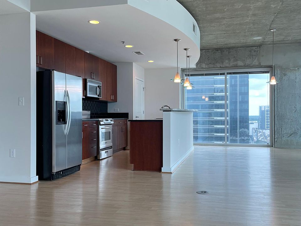 Open floorplan!
