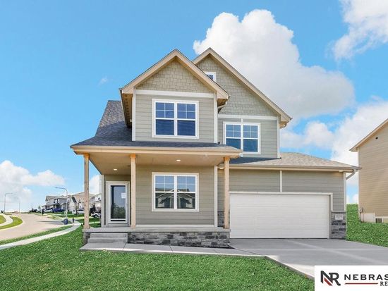 21553 I St, Elkhorn, NE 68022