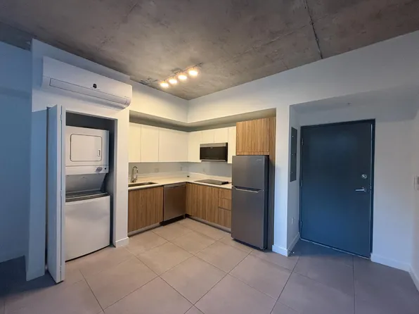 1159 NW 8th Ave #203, Miami, FL 33136