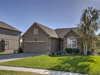 9005 NE 103rd St, Kansas City, MO, 64157