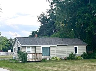 5241 Airline Rd, Muskegon, MI 49444